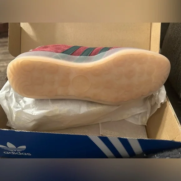 Adidas Gazelle Maroon and Green Shoes - Picture 2 of 4